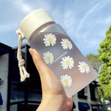 1pc Six Small Daisies Frosted Plastic Water Cup Women's Summer Simple Japanese System Portable Handy Cup Anti-fall Small Fresh Water Cup for restaurants/cafes Eid Al-Adha Mubarak