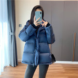 Counter color, high-end 90 white goose down jacket, US DuPont three-proof warm and thin hooded short down jacket for women's winter