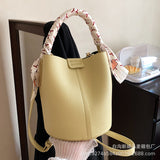 THEMEISLES Summer Fashion Handbag  New  Hipster Style Shoulder Messenger Bag Western Style Popular Bucket Bag Women's Bag