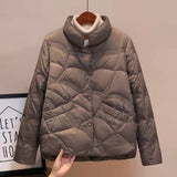 Xiangyun down jacket women's short New new stand-up collar lightweight thin fashionable white duck down jacket popular trend